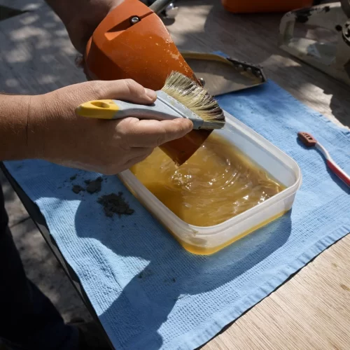 Usar gasolina para una limpieza en profundidad 2