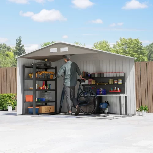 Abrigo de jardim 4,9 m² efeito madeira com portas abertas, bicicleta e ferramentas